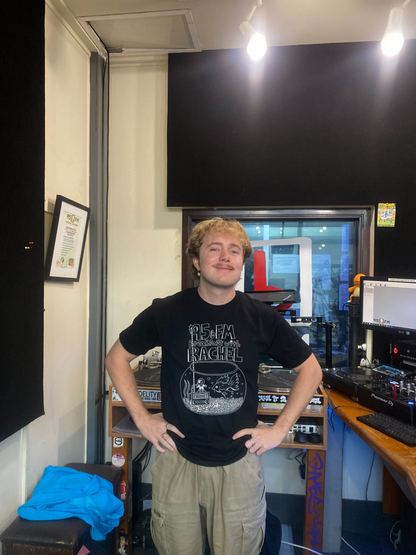 The 95bFM Breakfast Tee